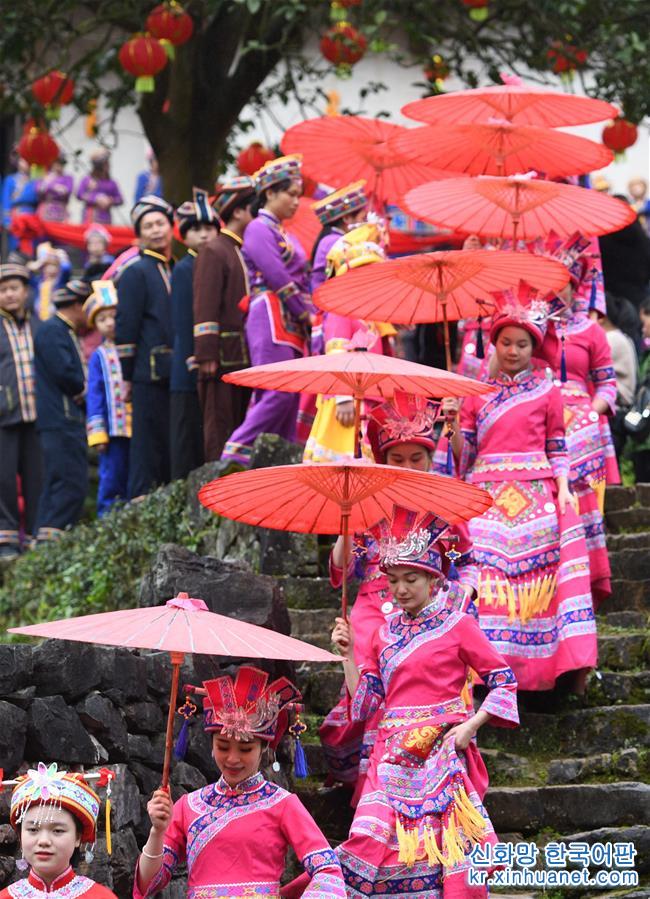 #（新华视界）（5）广西罗城：绚丽的仫佬族传统婚礼