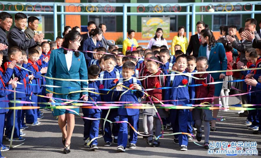 （國際）（2）朝鮮各地舉行新學年開學典禮