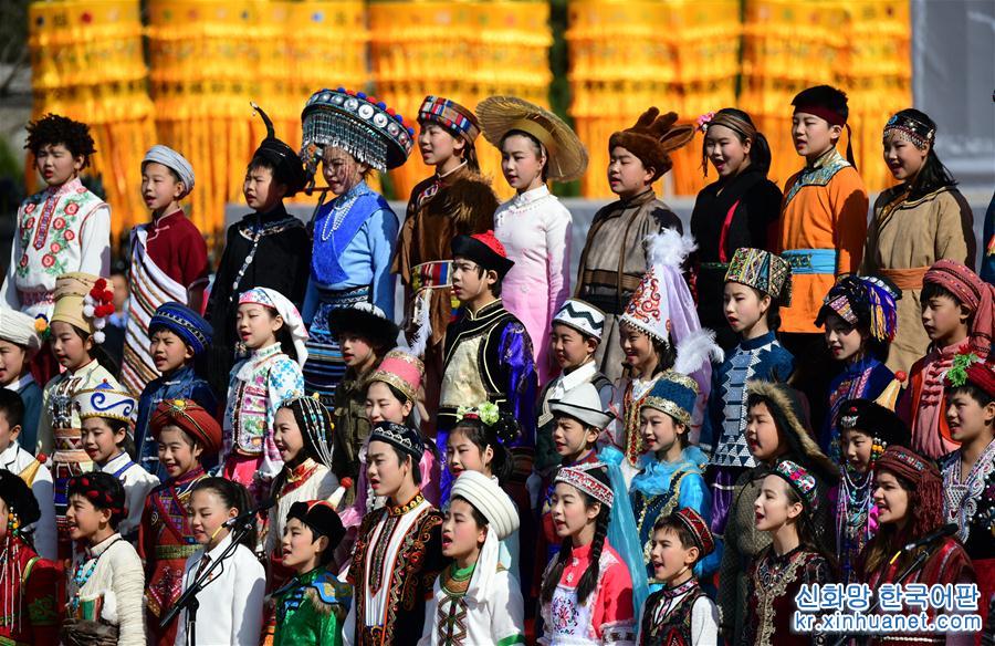（文化）（1）陕西举行己亥年清明公祭轩辕黄帝典礼
