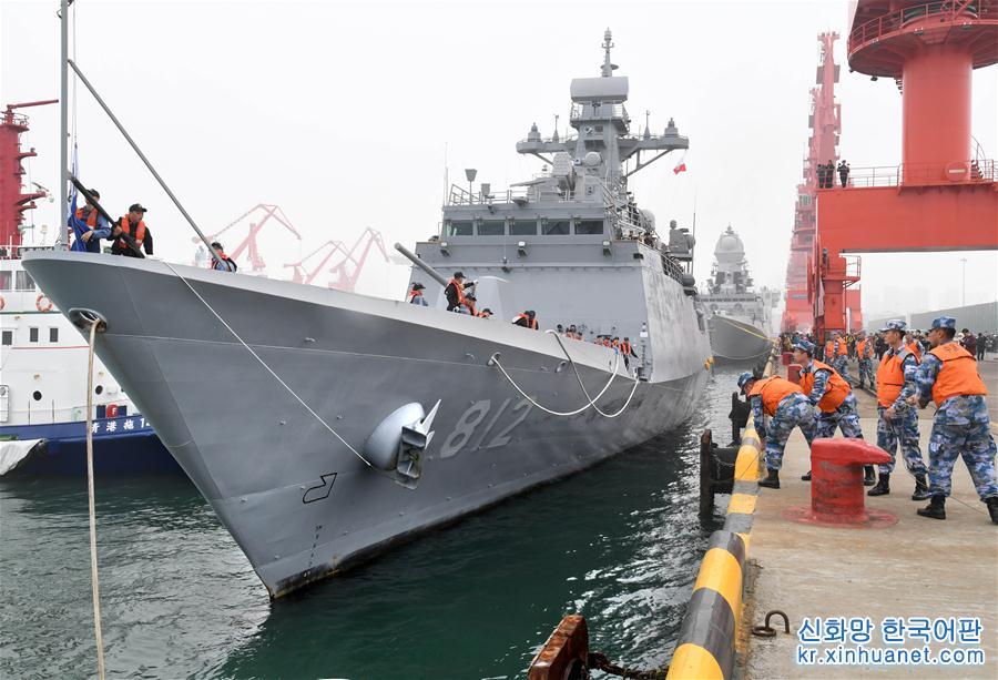 （人民海军70年）（4）来华参加多国海军活动的外国军舰抵达青岛