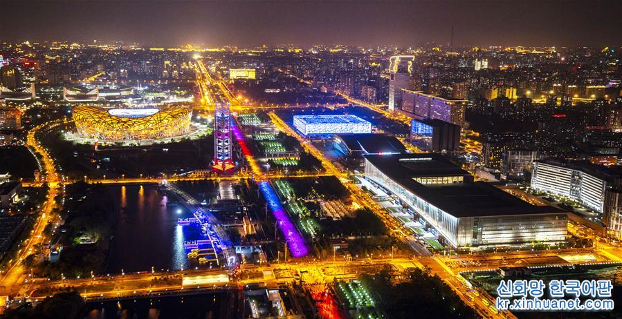 （社會）（1）北京中軸線上演“空間光影秀”