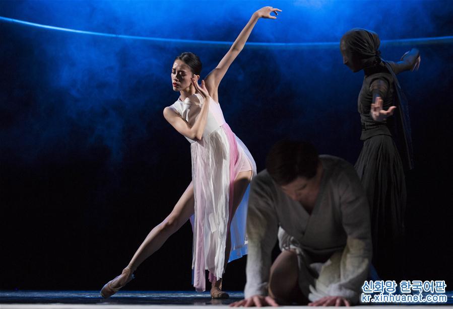 （国际）（4）中国大型芭蕾舞剧《唐寅》在拉脱维亚上演