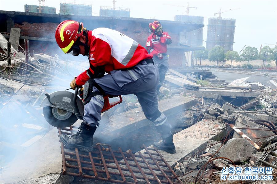 （医卫）（5）“同心协力-2019”中国红十字会应急救援综合演练在浙江举行