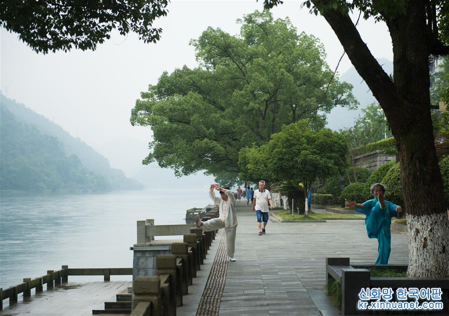 （环境）（5）城市绿道成为休闲好去处