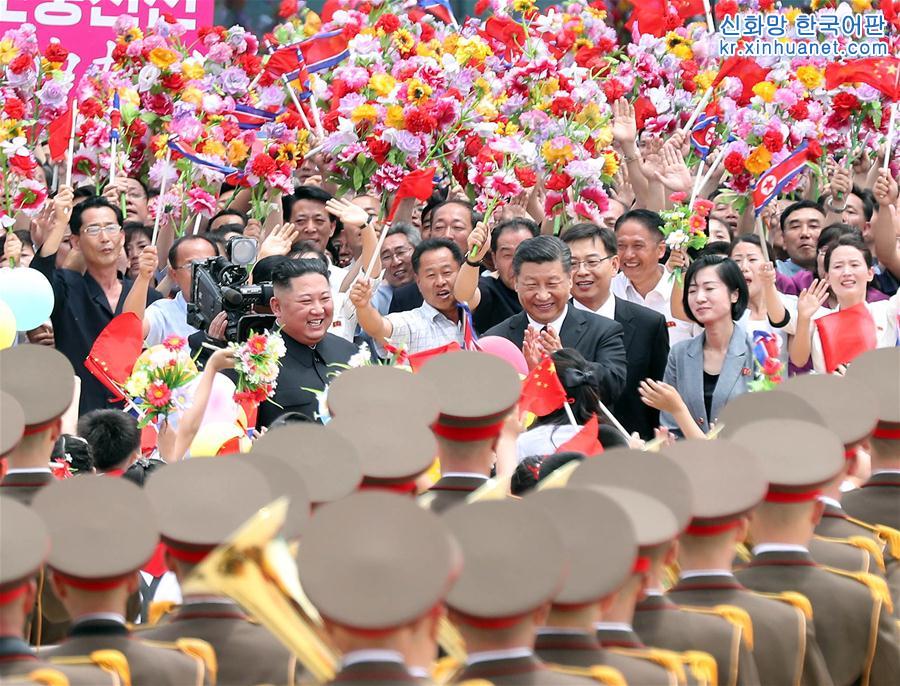 （XHDW）（3）习近平抵达平壤开始对朝鲜民主主义人民共和国进行国事访问
