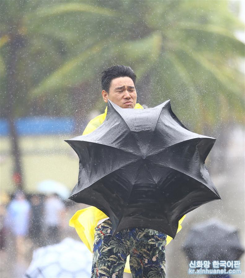 #（環境）（1）今年我國首個颱風“木恩”登陸海南