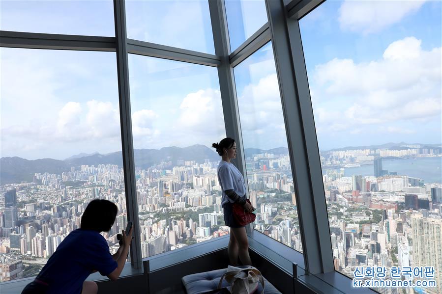 （图文互动）（4）香港“天际100”观景台以科技呈现“未来香港”