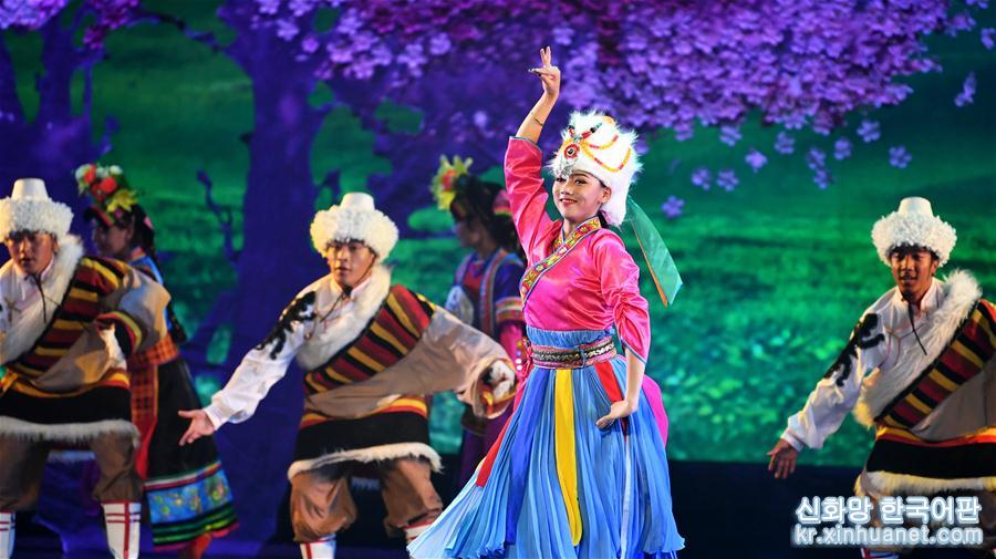 （文化）（5）大型舞剧《盛世锅庄》国内首演