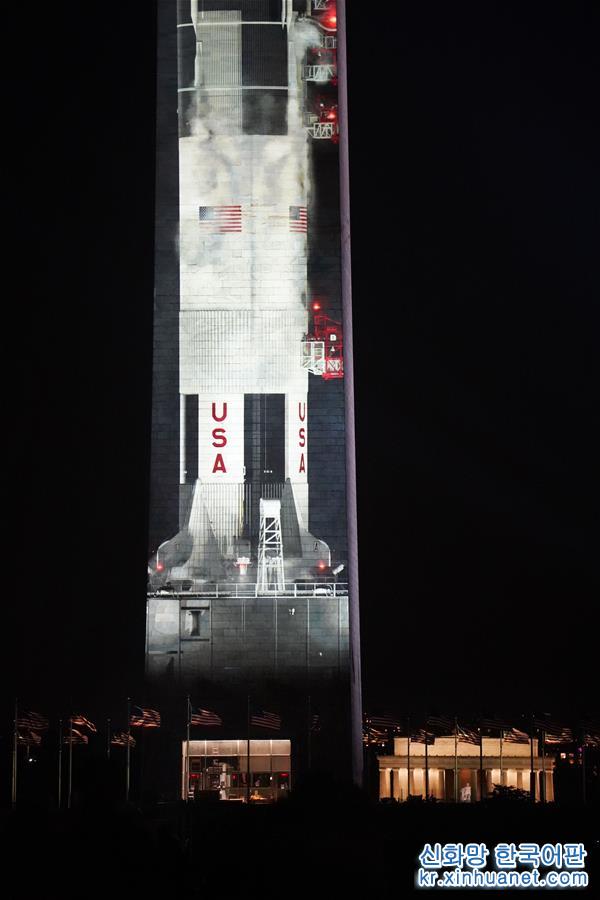 （国际）（2）华盛顿纪念碑“变身”登月火箭