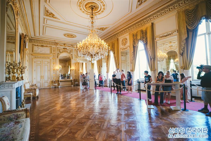 （国际）（3）比利时王宫迎来暑期开放季
