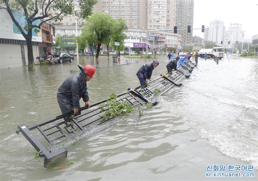 #（关注“利奇马”）（1）浙江：台风来袭 组织救援