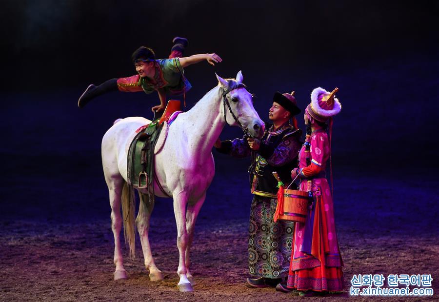 （文化）（2）大型马舞剧《千古马颂》在呼和浩特上演