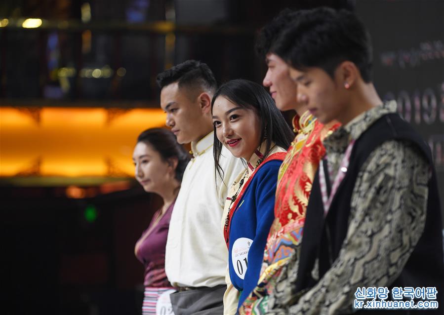 （文化）（9）中国藏模大赛西藏赛区举行海选