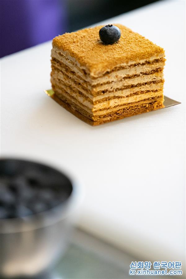 （国际）（12）“迎中秋”世界各地传统糕点系列——俄式蜂蜜蛋糕
