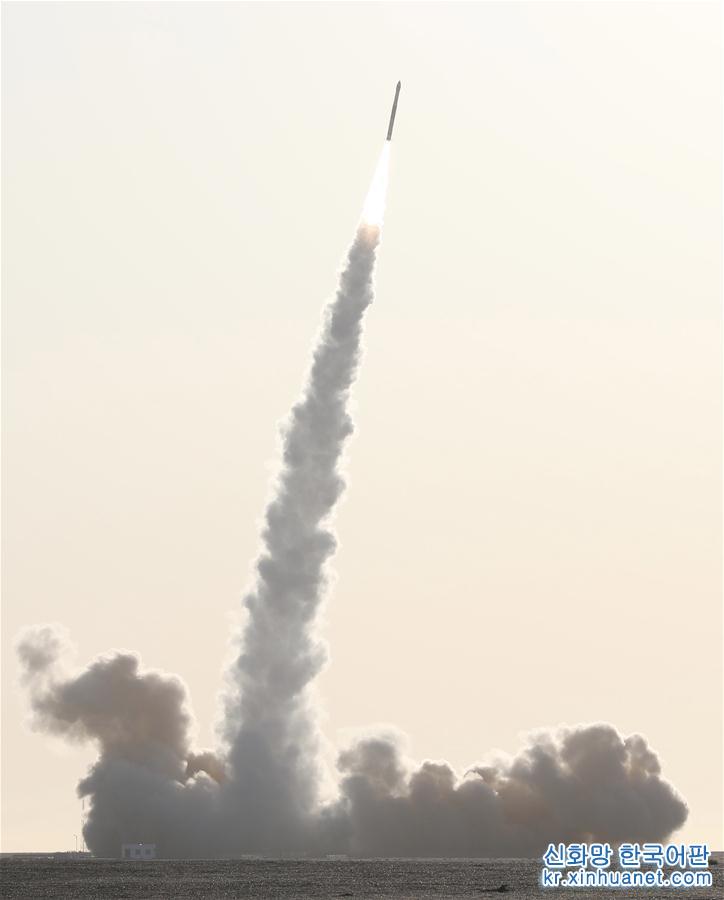 （航天）（1）快舟一号甲运载火箭“一箭双星”发射成功