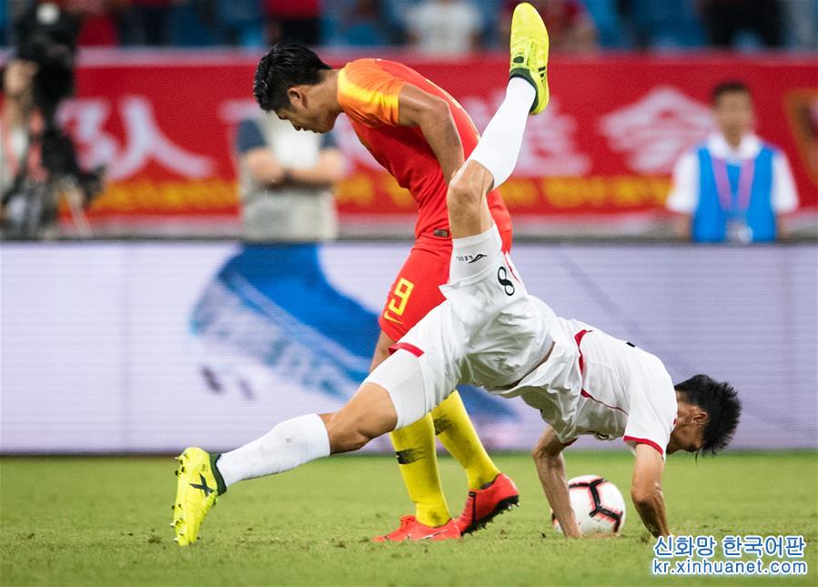 （体育）（4）足球——U22国际足球赛：中国队战平朝鲜队