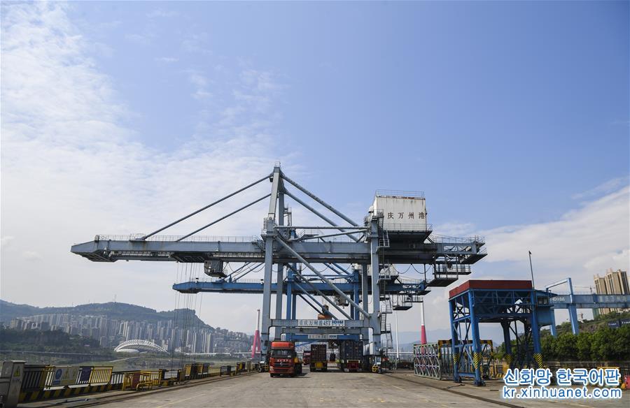 （经济）（2）重庆万州港：多式联运提升辐射力