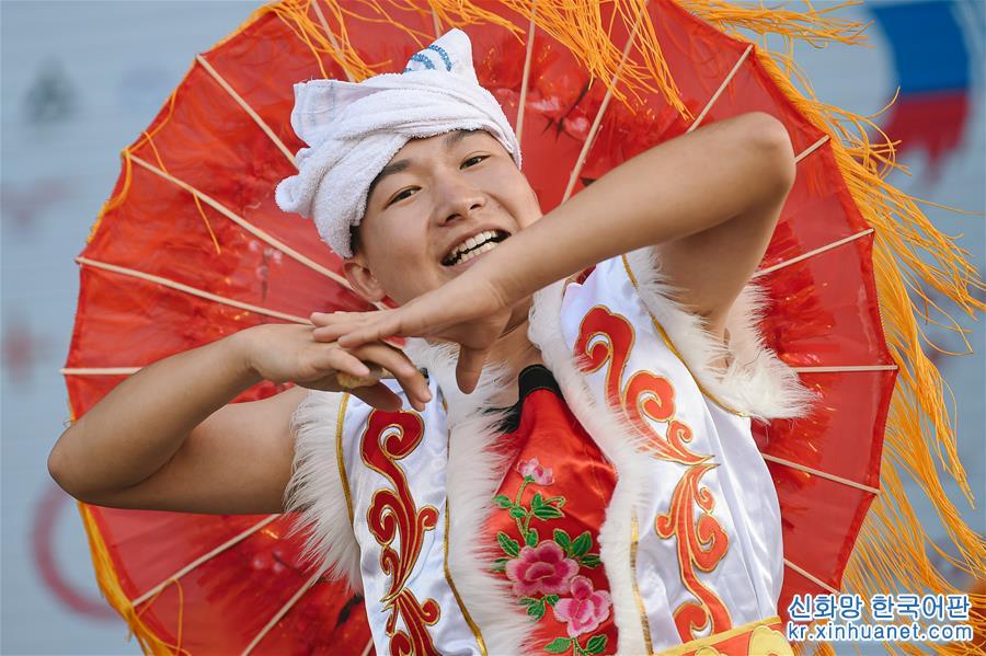 （国际）（2）中俄民众莫斯科共庆“中国文化节”