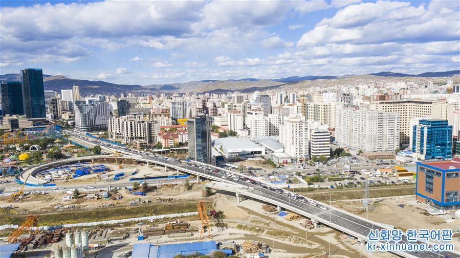 （國際）（4）中國企業承建的蒙古國最大互通立交橋主橋通車