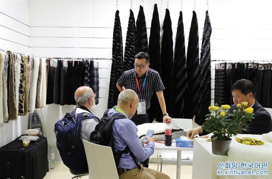 （国际）（3）巴黎中国纺织品服装贸易展树立中国品牌新形象