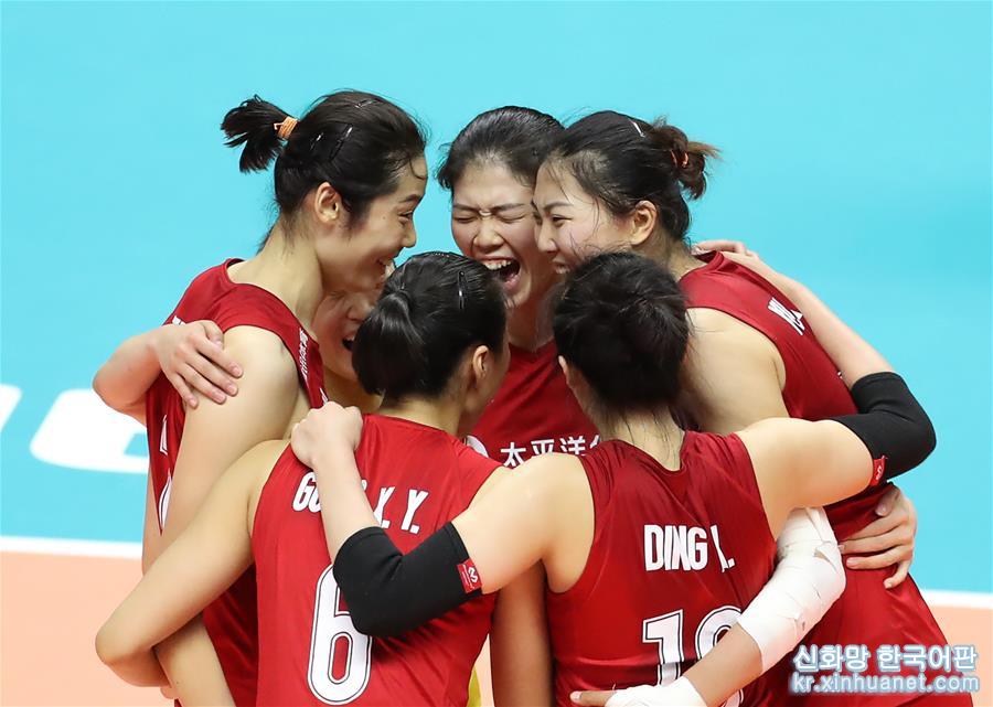 （體育）（1）排球——女排世界杯：中國隊勝巴西隊