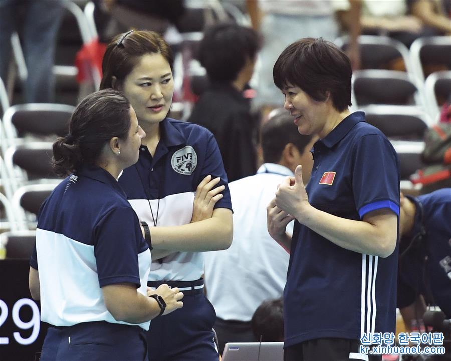 （体育）（6）排球——女排世界杯：中国队对阵阿根廷队 