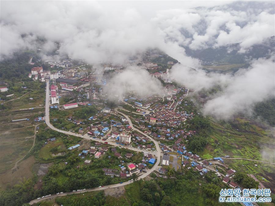 （美丽中国）（4）西藏墨脱：“莲花秘境”风景怡人