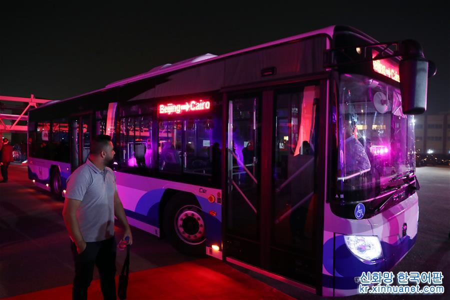 （国际）（3）北汽福田向埃及交付首批电动公交车