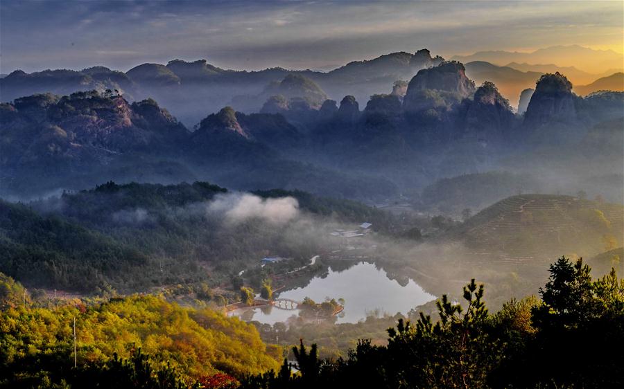 （环境）（3）福建武夷山：世界遗产 绿水青山