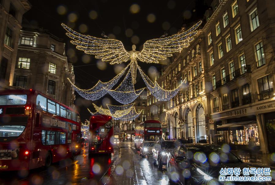 （国际）（3）伦敦绚丽彩灯点亮缤纷新年
