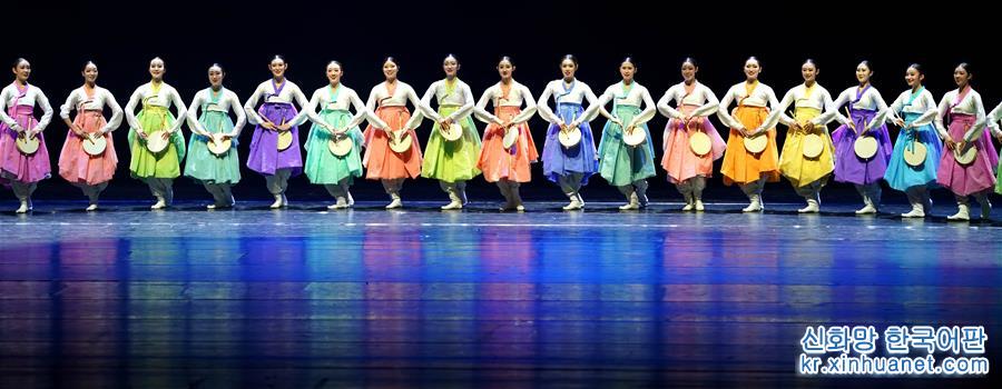 （新华视界）（5）舞之美——“舞典华章”在京举行