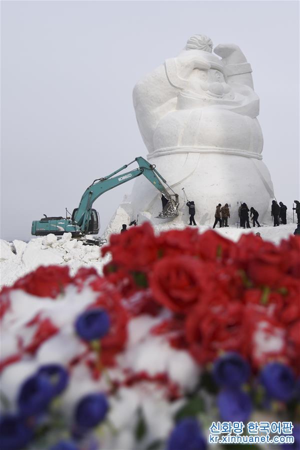 （社会）（3）哈尔滨：2020个雪人迎接2020年