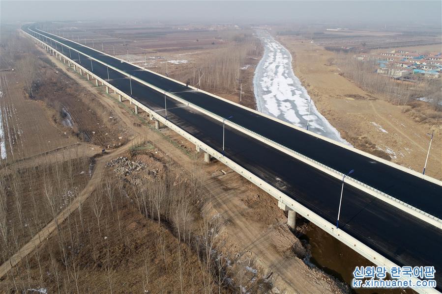 （经济）（2）北京大兴国际机场北线高速公路廊坊段主体完工