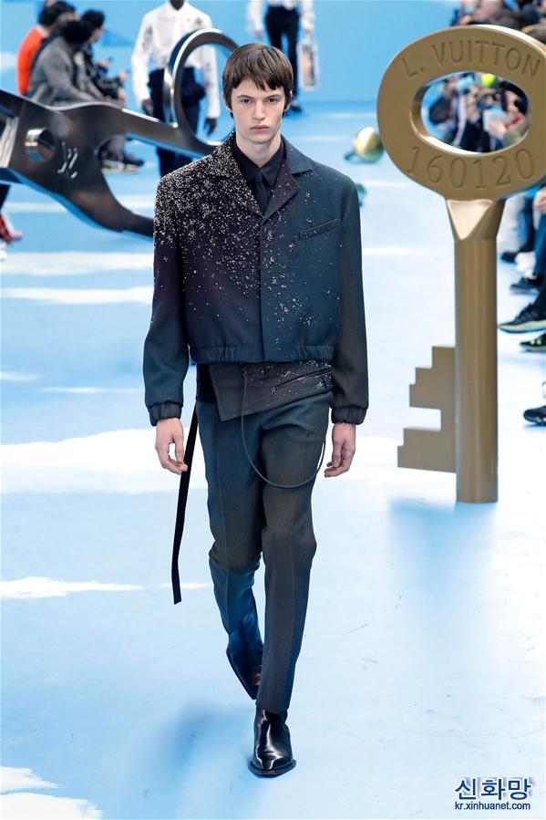 （国际）（4）巴黎男装周：路易威登发布秋冬新品