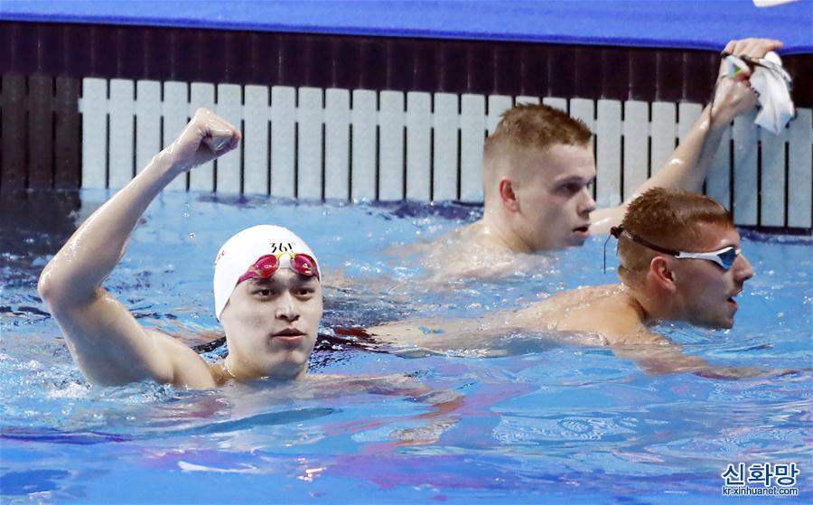 （體育）（3）游泳——FINA冠軍係列賽（北京站）：孫楊奪得男子200米自由泳冠軍