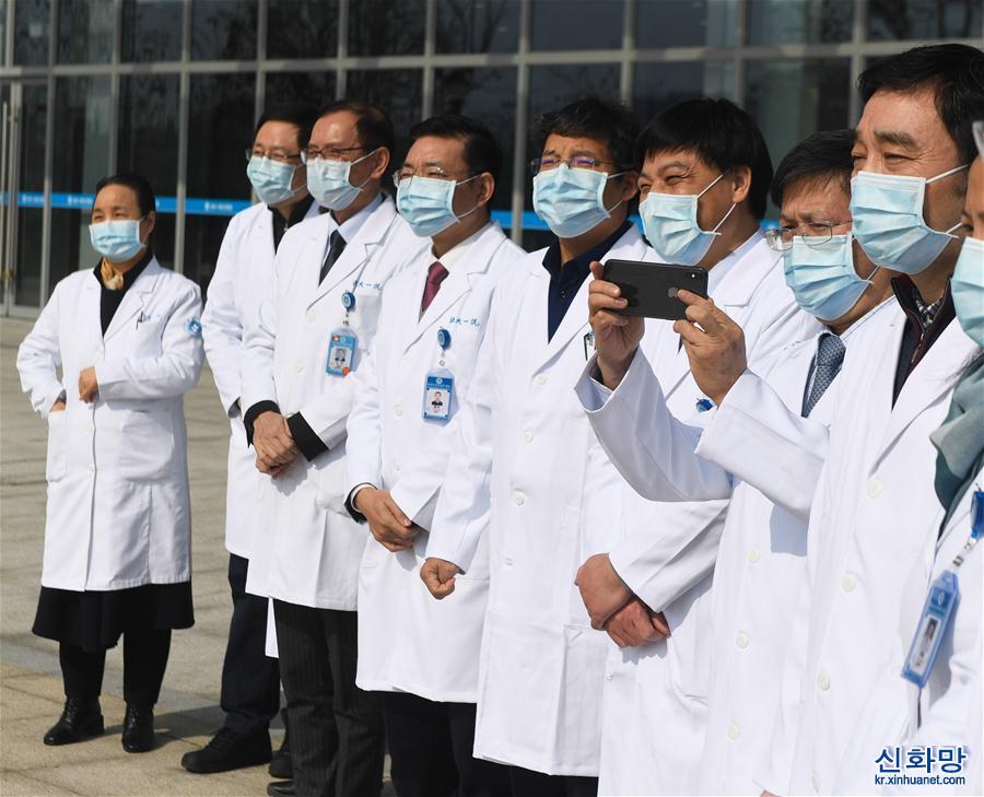 （聚焦疫情防控）（5）浙大一院7名新型冠状病毒感染的肺炎患者康复出院