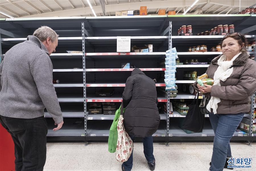 （国际疫情）（5）英国伦敦：超市现抢购潮