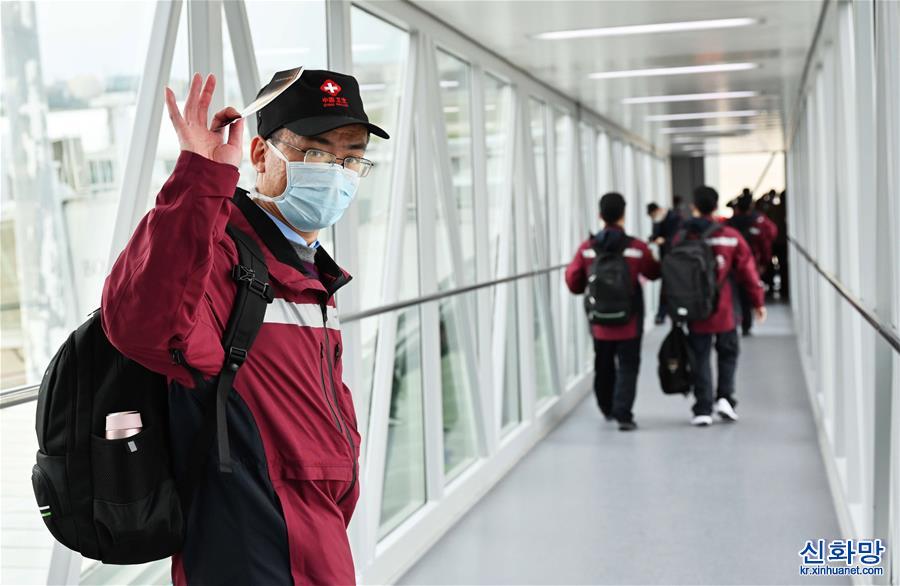 （聚焦疫情防控）（1）中國向意大利派出第三批抗疫醫療專家組
