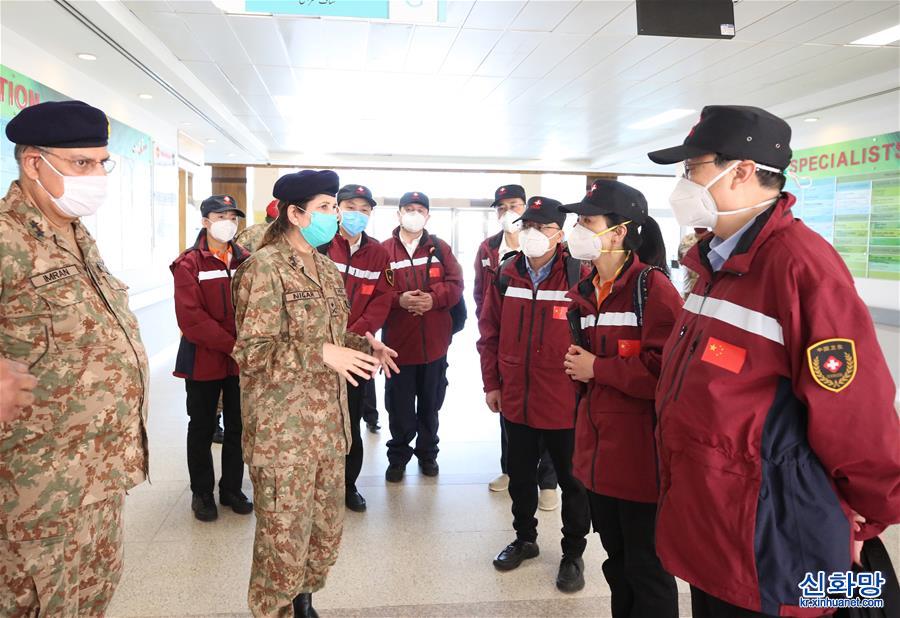 （国际疫情）（3）中国专家与巴基斯坦医务人员交流防疫理念