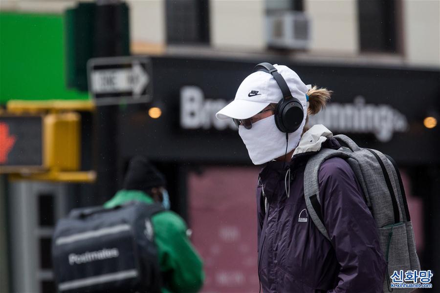 （国际疫情）（4）美国政府建议民众外出戴“布制面罩”
