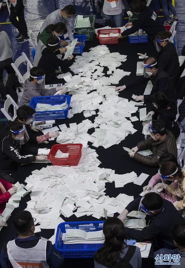 （国际）（7）韩国第21届国会选举计票进行时