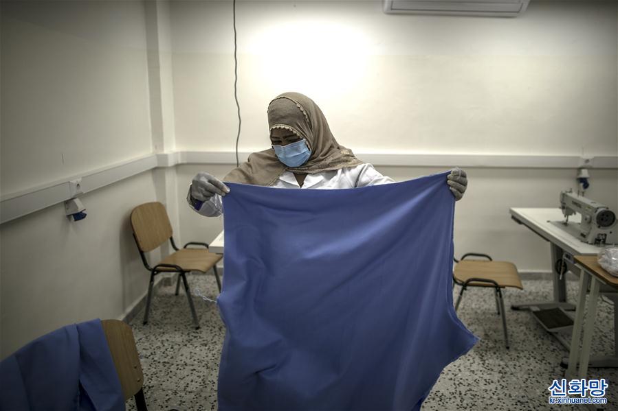 （国际疫情·新华视界）（3）利比亚：时装学校“变身”防护服工厂