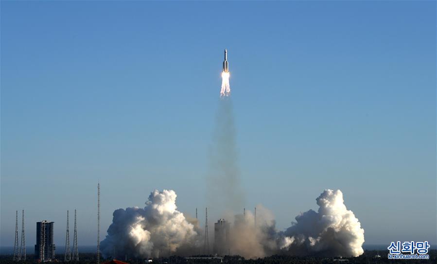（圖文互動）（3）長徵五號B運載火箭首飛成功 我國載人航太工程“第三步”任務開啟