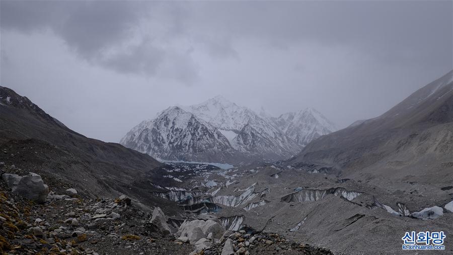 （2020珠峰高程測量）（1）挺進海拔5800米的珠峰過渡營地