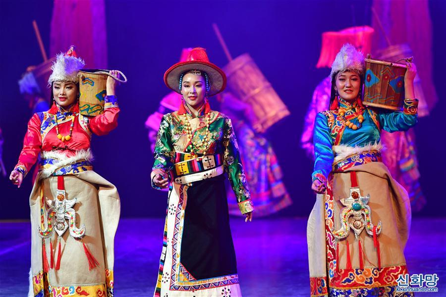 （文化）（2）藏族傳統歌舞樂《金頂梵音-拉卜楞》恢復公演