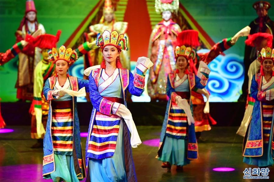 （文化）（4）藏族传统歌舞乐《金顶梵音-拉卜楞》恢复公演