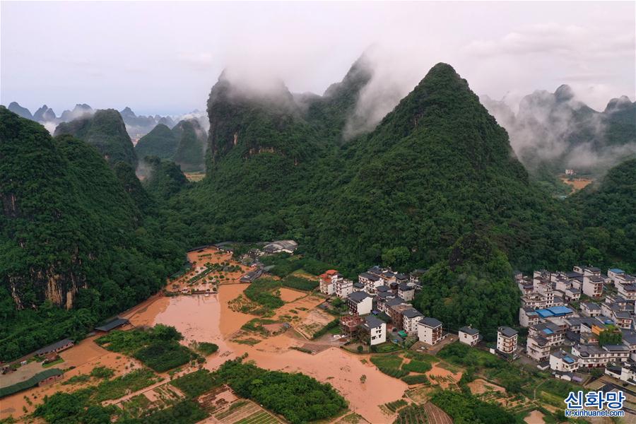 （环境）（2）持续强降雨造成广西超32万人受灾