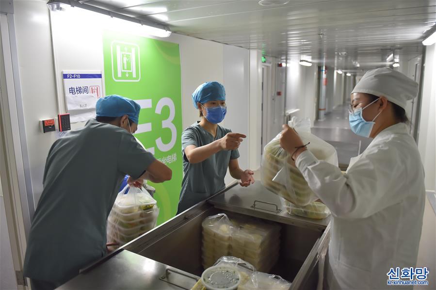 （聚焦疫情防控）（4）北京地壇醫院隔離病區影像紀實