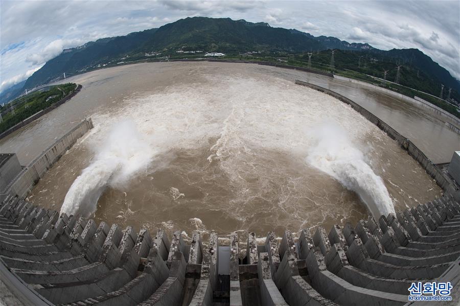 （環境）（12）三峽工程今年首次泄洪 近期或迎新一輪洪水
