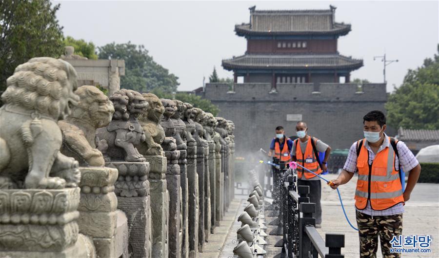 （聚焦疫情防控）（3）北京丰台：开展环境消毒 保障市民安全